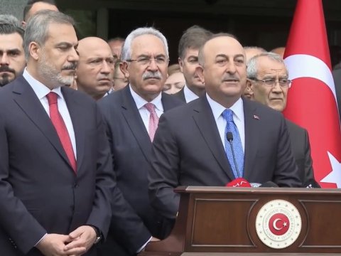 Çavuşoğlu postunu Fidana təhvil verdi