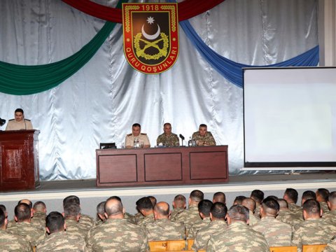 Orduda hərbi intizamın vəziyyəti təhlil edildi - FOTOLAR