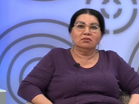 Tanınmış vəkili maşın vurdu - VİDEO