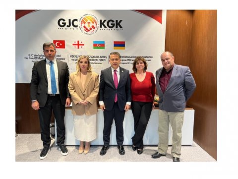 Azərbaycanlı və erməni jurnalistlərin yeni görüşünə ehtiyac var