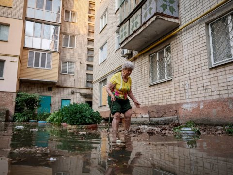 “Kaxovka” niyə partladıldı: Su həmişə aydınlıq deyil... - TƏHLİL