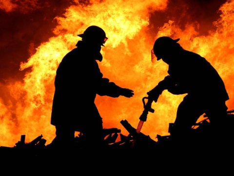 Sabirabadda 6 otaqlı evdə YANĞIN