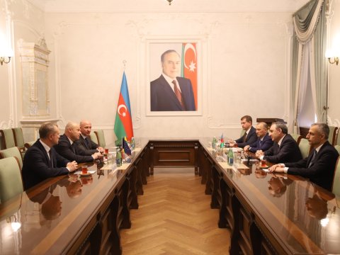 Kamran Əliyev Xüsusi İstintaq Komitəsinin nümayəndələri ilə görüşüb