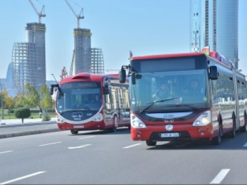 Bakıda 154 avtobus gecikir 