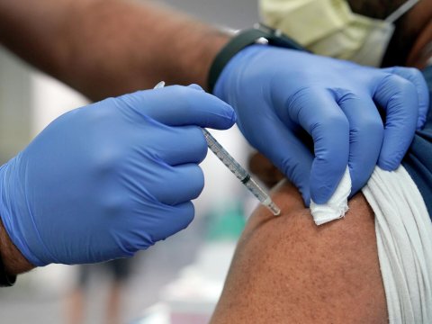 Son sutkada vurulan vaksin SAYI 