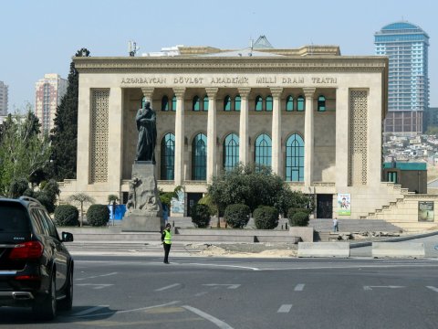 “Azdrama”ya qarşı dələduzluq - Saxta biletlər satılır  