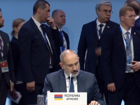 Paşinyan Avrasiya Şurasının iclasında İrandan DANIŞDI