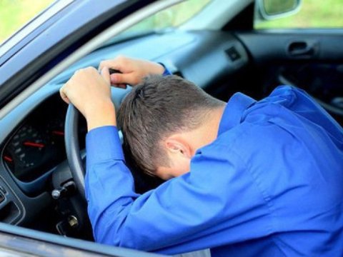 Sükan arxasında infarkt keçirdi - Qəza oldu