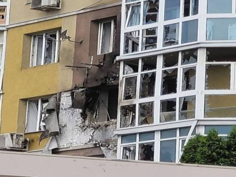 Rusiyada yaşayış binasına PUA hücumu - Yaralılar var