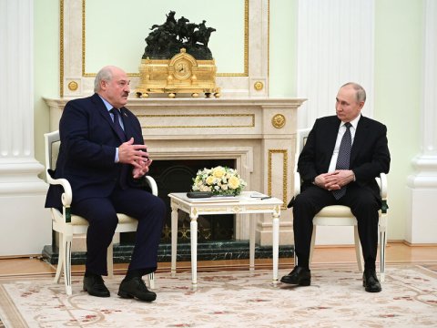 Putin Lukaşenko ilə görüşəcək