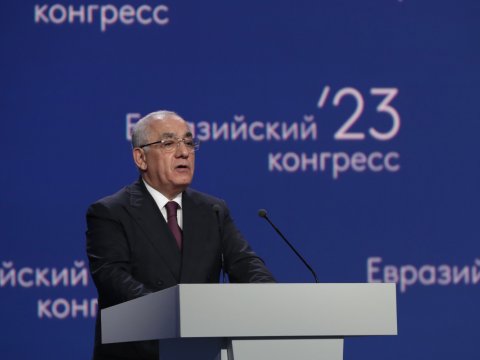 Hökumət əhalini ərzaq məhsulları ilə təmin edir - Əli Əsədov