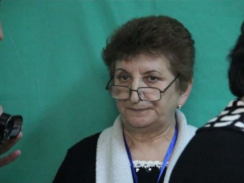 Seçkilər zamanı gündəmə gələn Əfruz müəllim öldü 