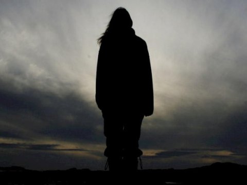 Ağdamda yeniyetmə qız İTKİN DÜŞÜB