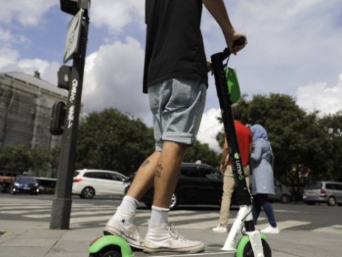 Bulvarda skuter sürmək istəyənlərin NƏZƏRİNƏ!