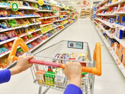 Maaşımızın yarıdan çoxunu ərzağa xərcləyirik - STATİSTİKA