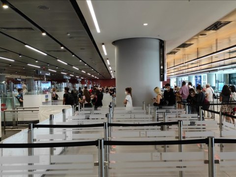 Rusiyalı turist İstanbulda davaya düşdü - Ürəyindən bıçaqlandı