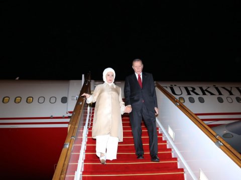 Ərdoğan və xanımı Bakıdadır - FOTO