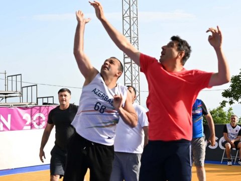 Nazir Şuşada basketbol oynadı - FOTOLAR