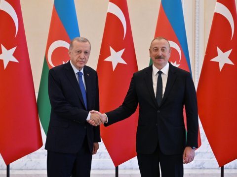 İlham Əliyevdən Ərdoğana: Sizi Azərbaycanda çox sevirlər
