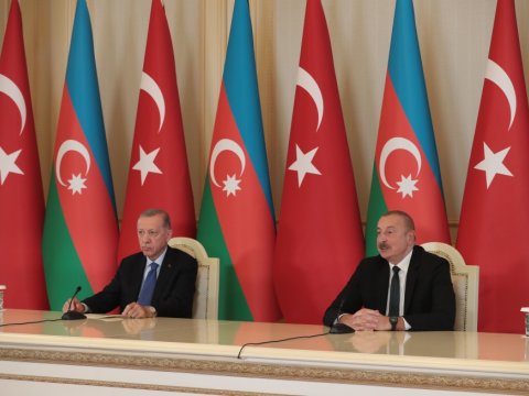 Prezidentlər mətbuata bəyanatla çıxış ediblər - FOTOLAR