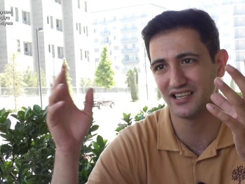 Film kimi olay! - 21 ildən sonra dili açılan Rövşən: 