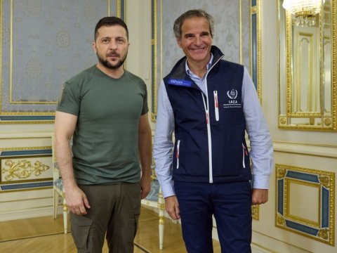Qrossi Zelenski ilə danışıqlar apardı 