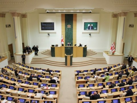 Gürcüstan-Azərbaycan hərbi sazişi TƏSDİQLƏNDİ