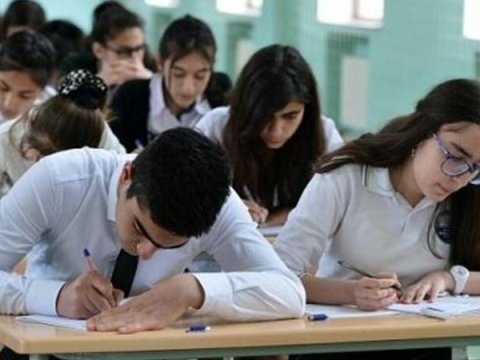 Bazar günü Azərbaycan dili imtahanı var