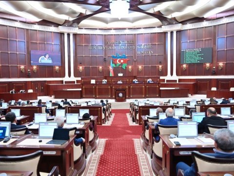 Milli Məclisin Ulu Öndərlə bağlı bəyanatının TAM MƏTNİ