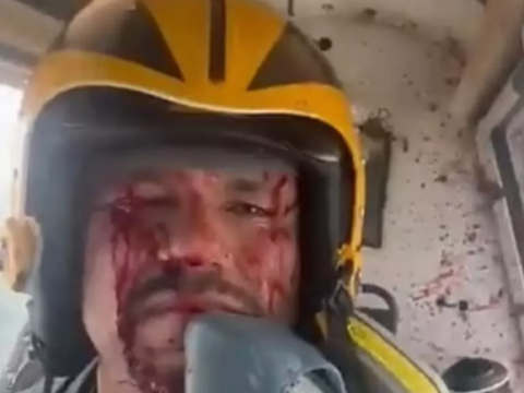 Havada dəhşət: Nəhəng quş pilotu qana buladı - VİDEO