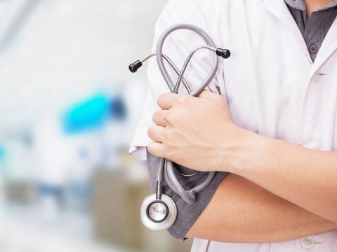 Tibb bacısının pulu və qol saatı oğurlandı