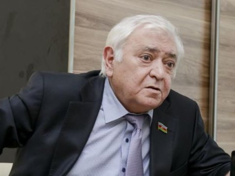 Taksilərlə bağlı qanunun əleyhinə səs verəcəkdim, çünki... - Aqil Abbas