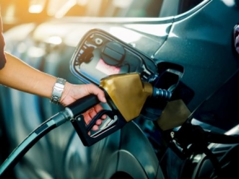 Benzin və dizel satışından əldə olunan gəlir 8,3 faiz artıb