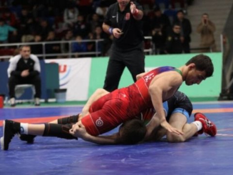 Güləşçilərimiz Albaniyada 4 medal qazandı 