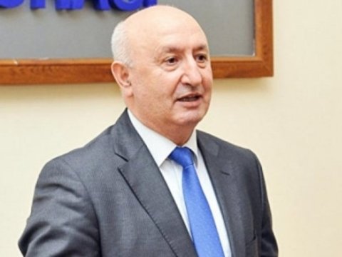 AMEA-da saxtakarlıq halları baş alıb gedir - Professordan ittiham