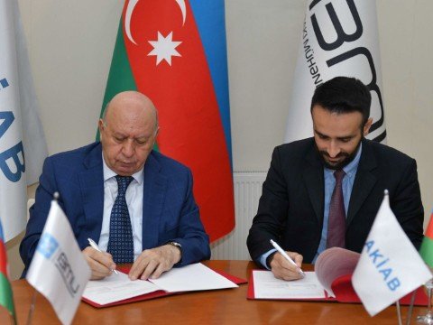 BMU ilə AKİAB arasında memorandum imzalanıb