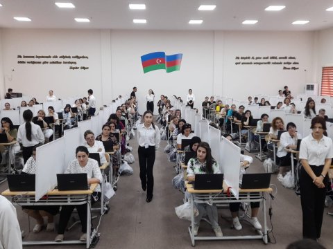 Müəllimlərin sertifikasiya imtahanından FOTOLAR