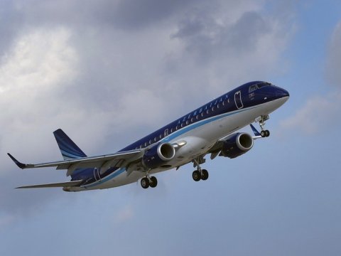 Bakıdan gedən təyyarə Naxçıvana enə bilmədi