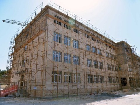 Bakıda tikilən və təmir olunan məktəblərin SAYI