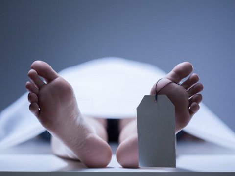 İş yerində yanan mühafizəçi iki həftə sonra öldü