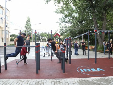 Bakıda daha bir həyət abadlaşdırıldı