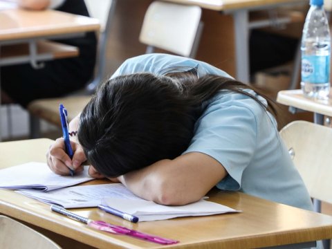 Qəbulda 400 bal yığanlar buraxılışda niyə “büdrəyib”… - SƏBƏB