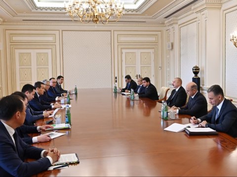 Azərbaycan-Qazaxıstan əlaqələri uğurla inkişaf edir - Prezident