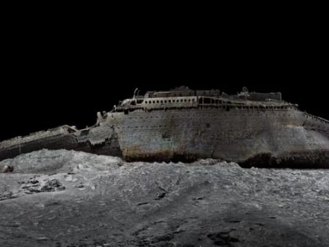 “Titanik”ə baxmağa gedənlərin oksigeni qurtardı