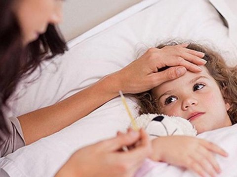 Virusa yoluxanların 70 faizi uşaqlardır - Pediatr