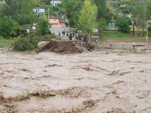 Qazaxı sel basdı - FAKTİKİ HAVA 