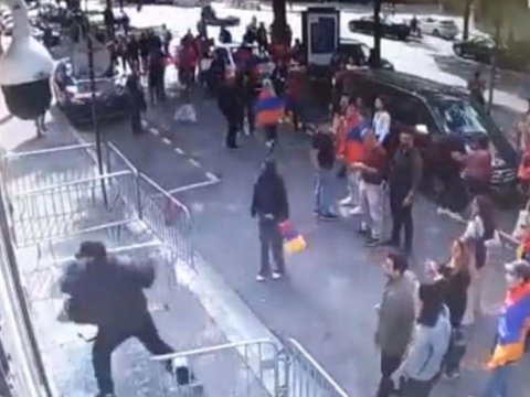 Parisdəki səfirliyimizə hücum edən erməni HƏBS EDİLDİ 
