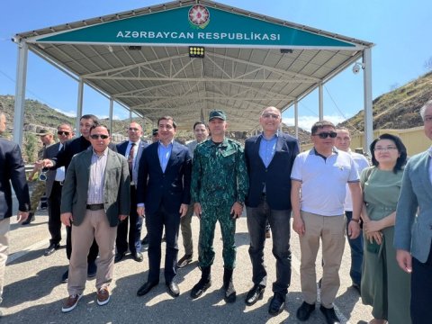 Prezidentin köməkçisi Laçın sərhəd məntəqəsindən paylaşım etdi