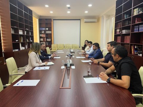 Avropada çalışan azərbaycanlı həkimlərlə görüş - FOTO