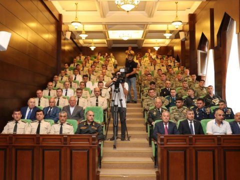 Xanlar Vəliyev qazilərlə görüşdü - FOTOLAR